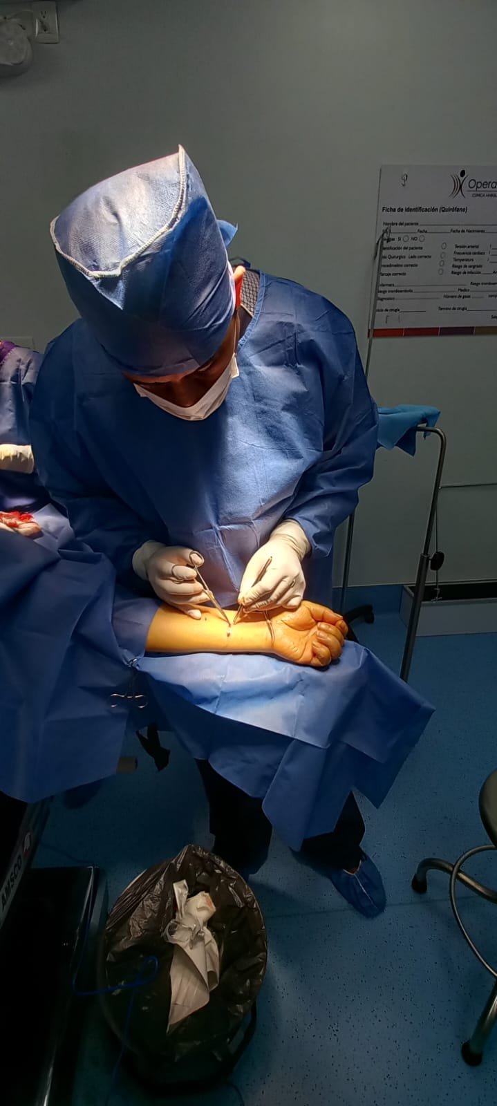 Dr. Francisco Vladimir Rojas Aguilar, salud, cirujano, cirugï¿½a reconstructiva